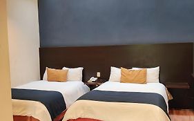 Hotel Jardines del Centro